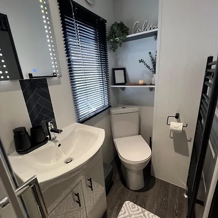 Field View Retreat